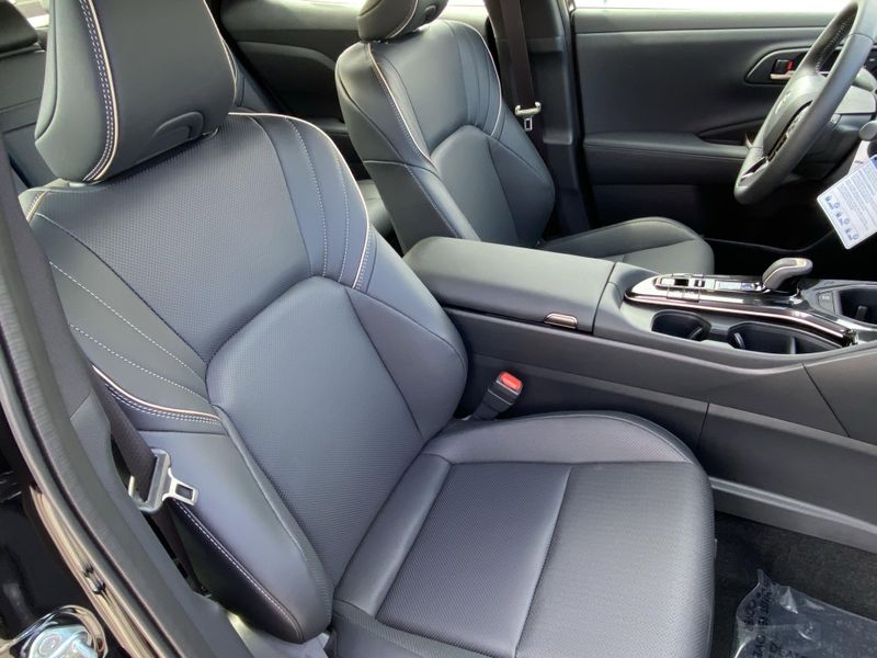 New 2026 Toyota Crown LimitedImage 11