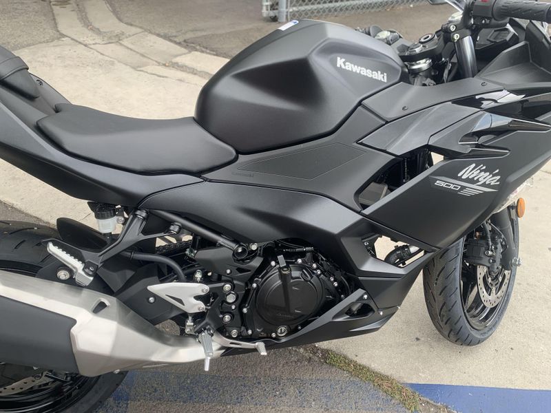 New 2026 Kawasaki NINJA 500 Image 16