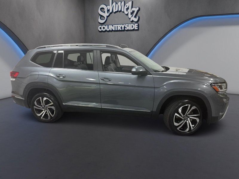 Used 2023 Volkswagen Atlas V6 SEL AWD w/Sunroof & NavImage 3
