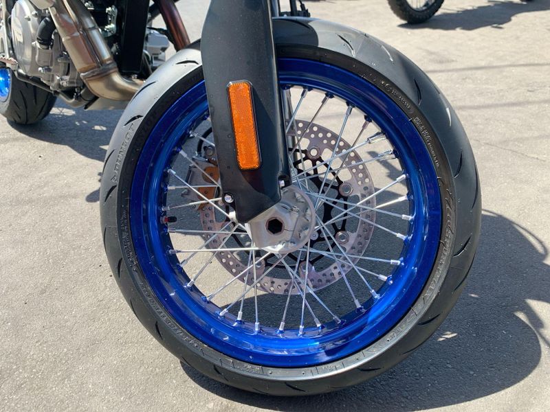 New 2025 Suzuki DR-Z4SM Image 14