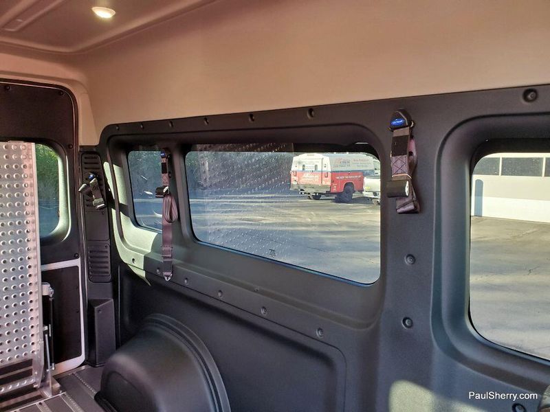 2024 RAM ProMaster 2500 Window Van Image 30