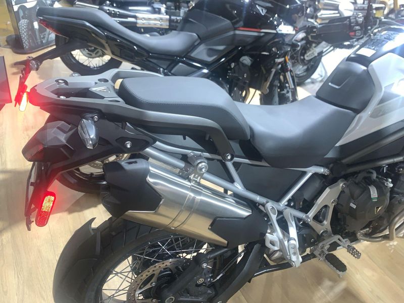 2023 Triumph TIGER 1200 RALLY PRO  in a SNOWDONIA WHITE exterior color. Del Amo Motorsports of Long Beach (562) 362-3160 delamomotorsports.com 