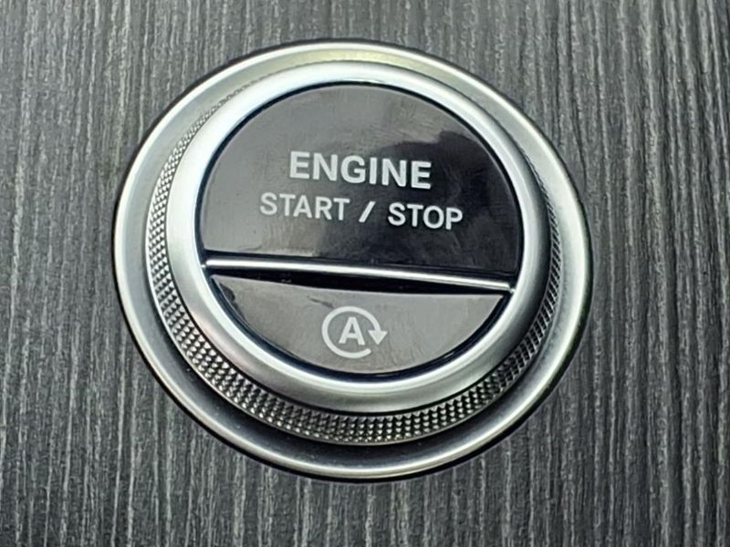 2022 Mercedes-Benz C-Class C 300Image 6