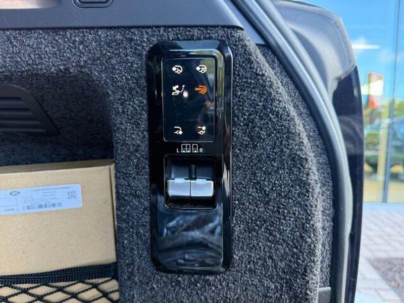 2024 Land Rover Range Rover Autobiography