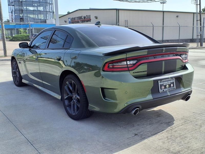 2023 Dodge Charger R/TImage 16