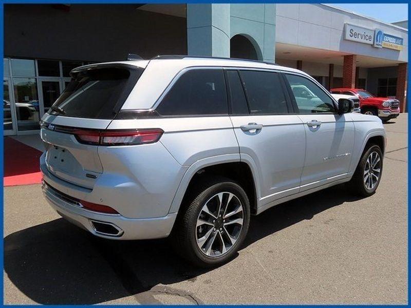 2023 Jeep Grand Cherokee 4xe Overland 4xeImage 7