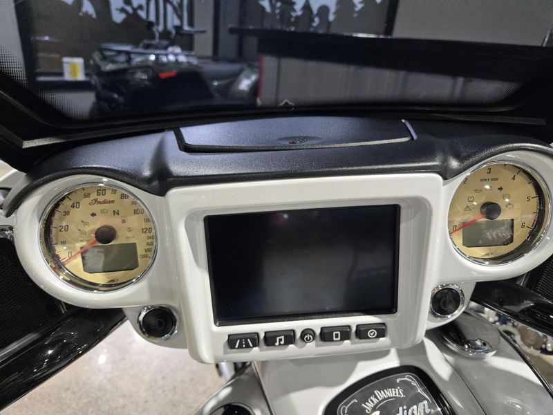 USED 2017 INDIAN MOTORCYCLE CHIEFTAIN JACK DANIELS LIMITED EDITION 49ST Image 21