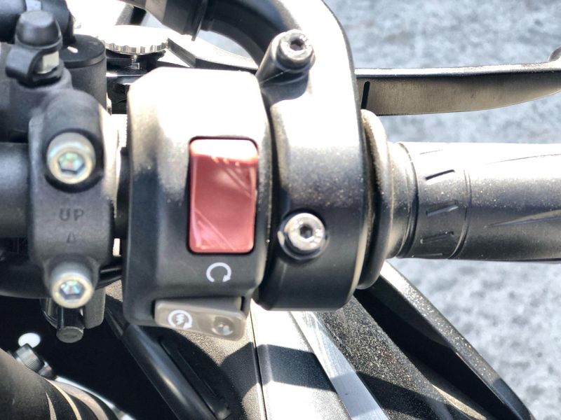 Used 2024 Kawasaki NINJA ZX-6R Image 10
