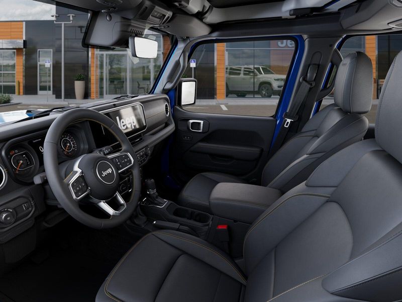 New 2026 Jeep Wrangler 4-door SaharaImage 48