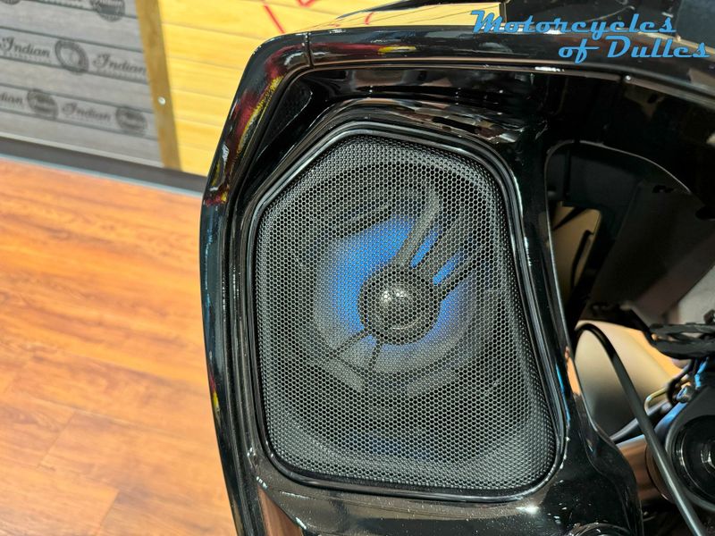 2024 Indian Motorcycle Challenger Dark Horse Audio Pkg Image 16