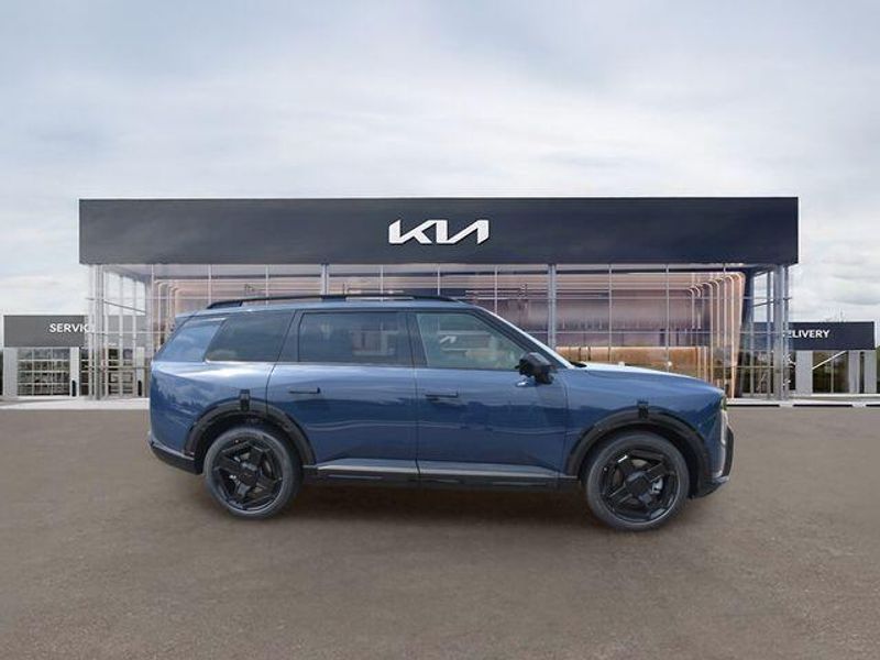 New 2027 Kia Telluride Hybrid X-Line SX PrestigeImage 2