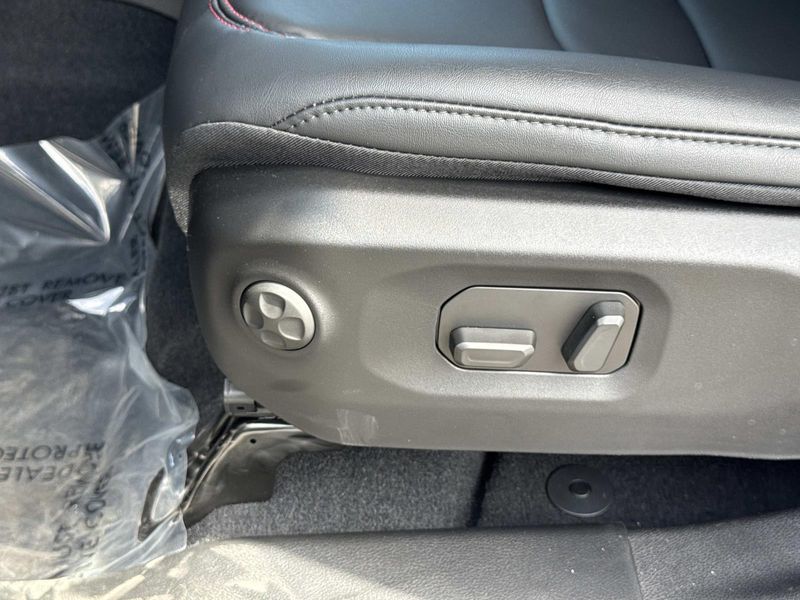 New 2026 Jeep Wrangler 4-door Rubicon