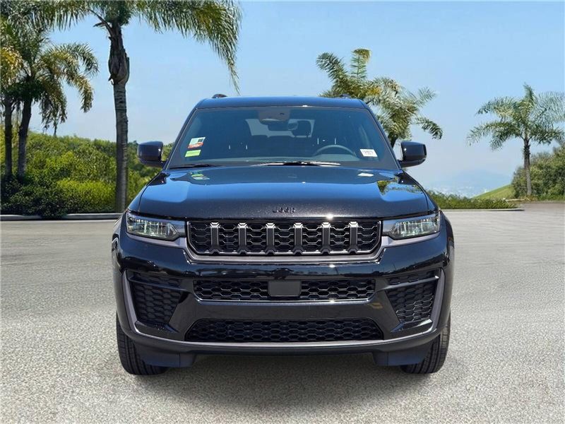 New 2026 Jeep Grand Cherokee L Laredo Altitude 4x4