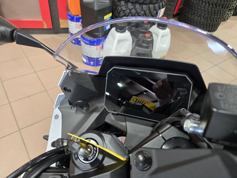 NEW 2026 SUZUKI GSX 8R Image 17