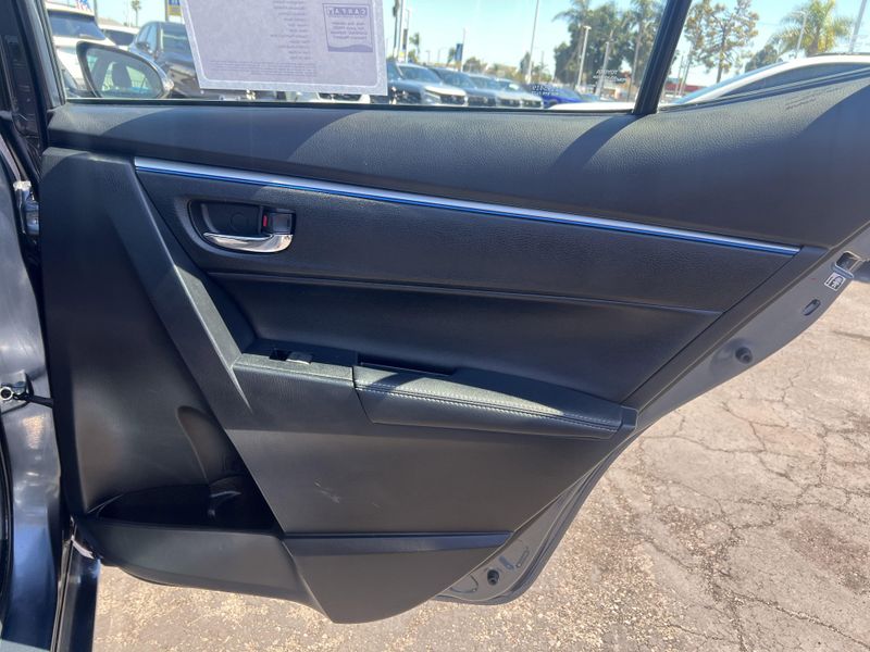 2014 Toyota Corolla SImage 23
