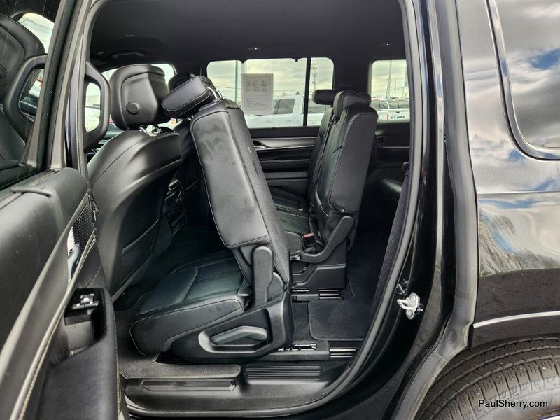 2025 Jeep Wagoneer Series I