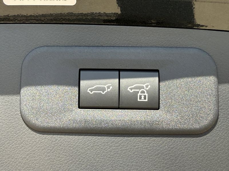 2025 Lexus NX 350h PremiumImage 15