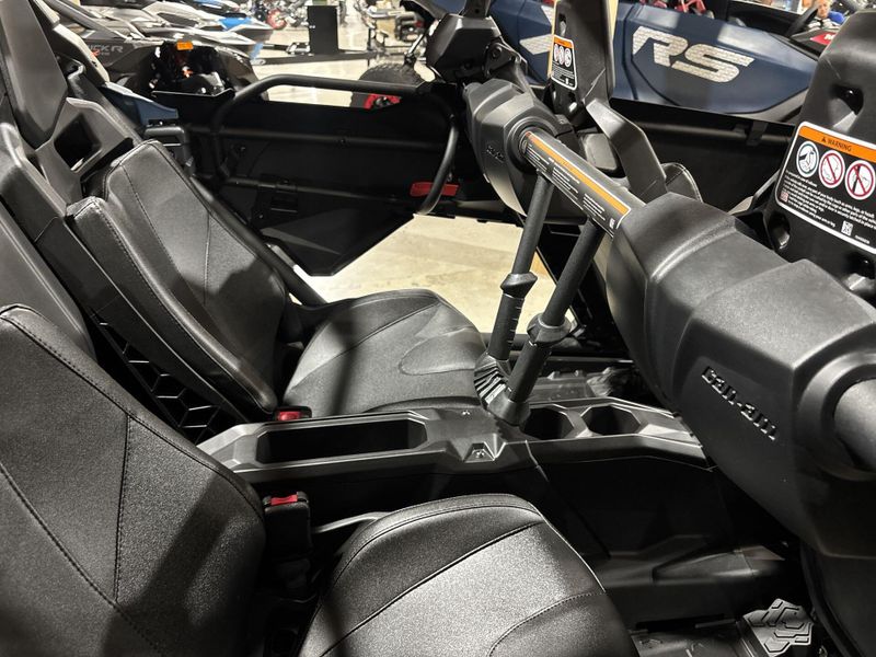 New 2026 Can-Am MAVERICK X3 MAX RS TURBO RR Image 15
