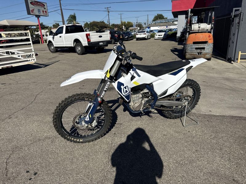 Used 2022 Husqvarna FC450 Image 11