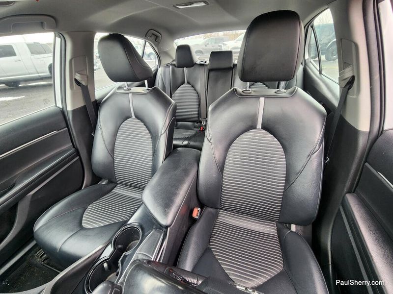 Used 2020 Toyota Camry SE