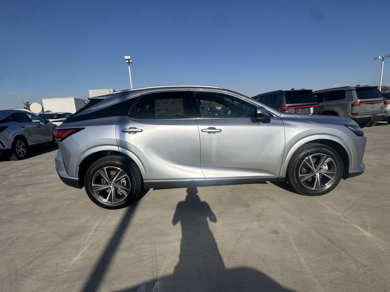 New 2026 Lexus RX 350 CK,DK,GN,KG,PJ,SR,2T,3JImage 11