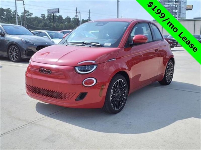 2024 Fiat 500e Inspi(red)Image 2