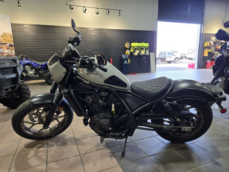 NEW 2026 HONDA REBEL 1100 DCT SE Image 3