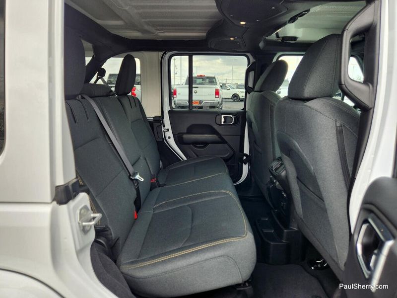 Used 2025 Jeep Wrangler 4xE Sahara