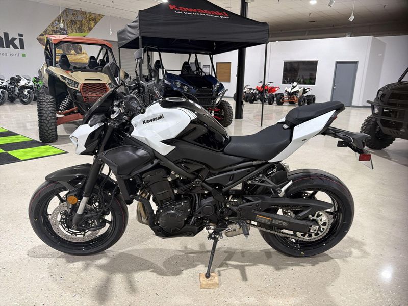 New 2026 Kawasaki Z900 ABS Image 14