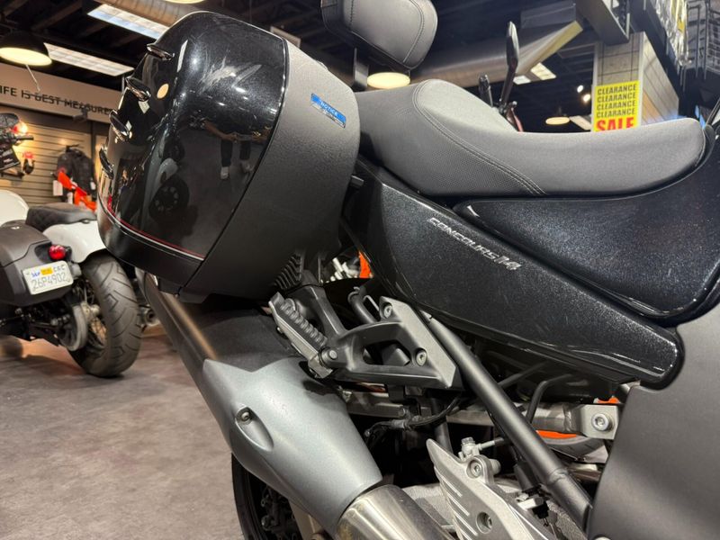 Used 2022 Kawasaki CONCOURS 14 ABS Image 11