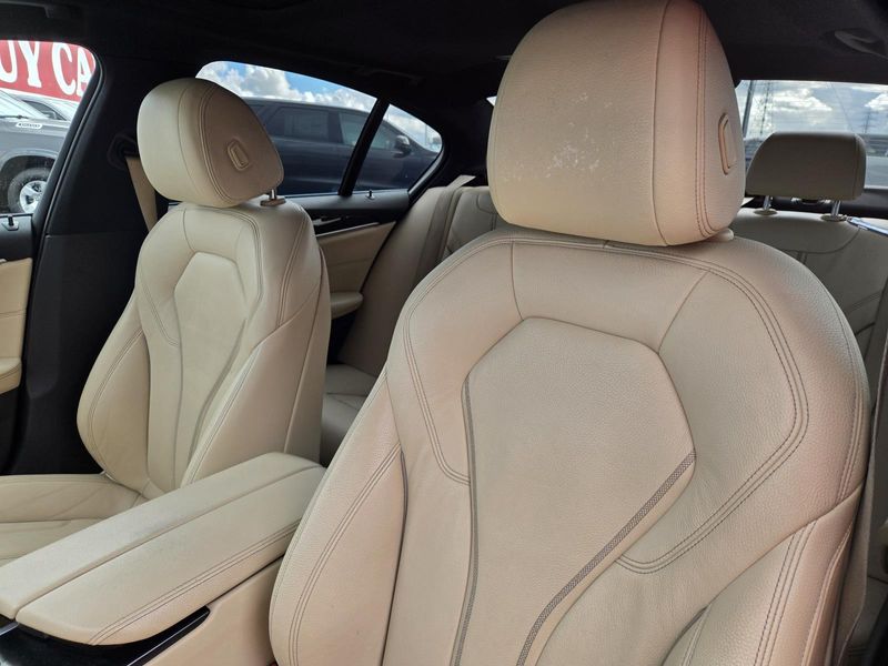 Used 2019 BMW 530i Sedan