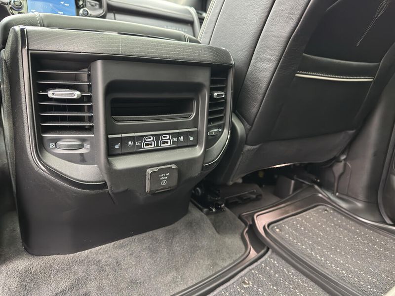 Used 2023 RAM 1500 LimitedImage 23