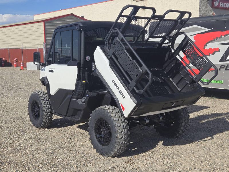 New 2027 Can-Am DEFENDER XU LTD HD11 Image 9