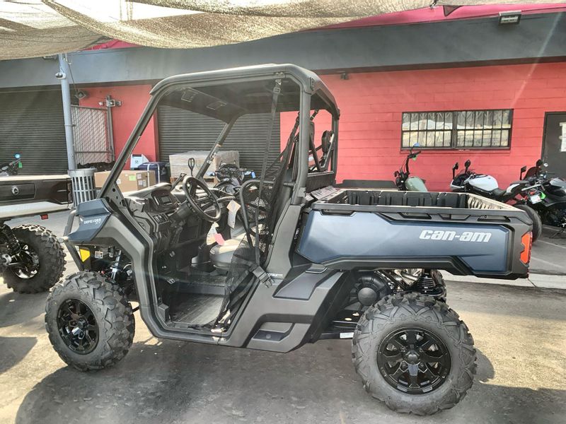 New 2026 Can-Am DEFENDER XT HD7 Image 3