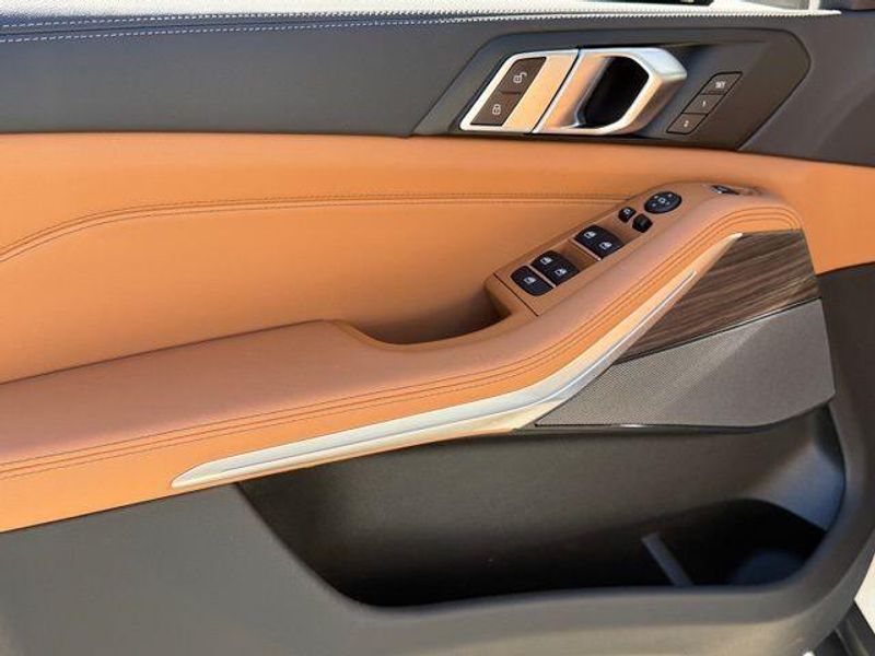 New 2026 BMW X5 xDrive40iImage 15