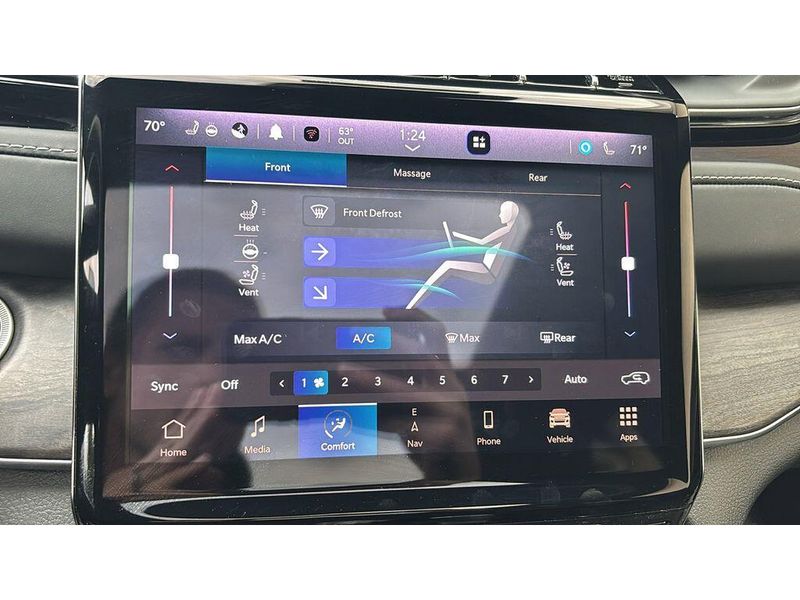 Used 2022 Jeep Grand Cherokee OverlandImage 18