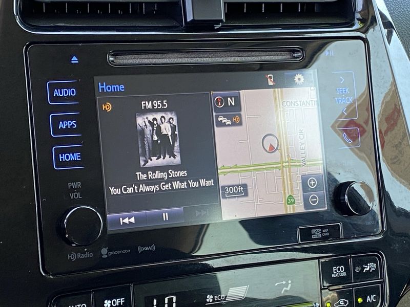 Used 2018 Toyota Prius ThreeImage 19