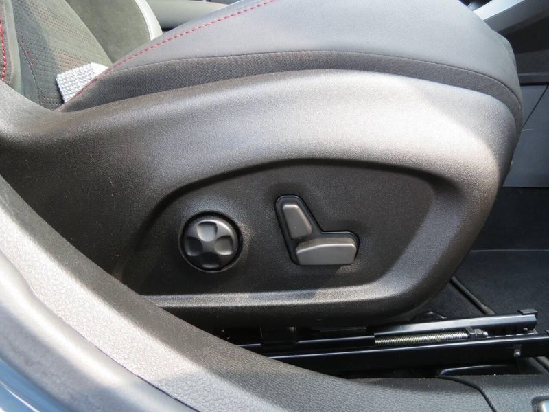 Used 2023 Dodge Hornet GT Plus AWD 4dr CrossoverImage 40