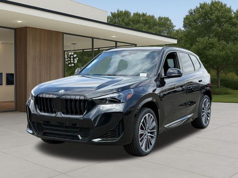 New 2026 BMW X1 xDrive28iImage 2