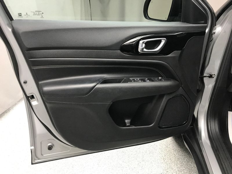 2022 Jeep Compass AltitudeImage 3