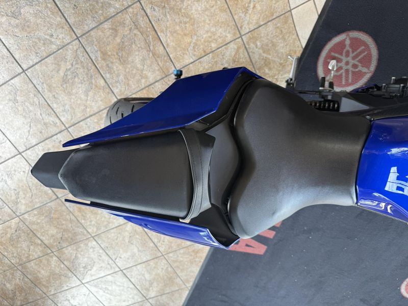 Used 2018 Yamaha YZF-R1 Image 12