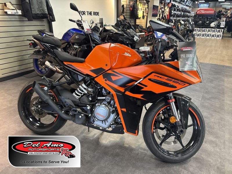 Used 2022 KTM RC 390 Image 1