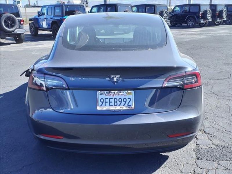 2020 Tesla Model 3 Standard Range PlusImage 4