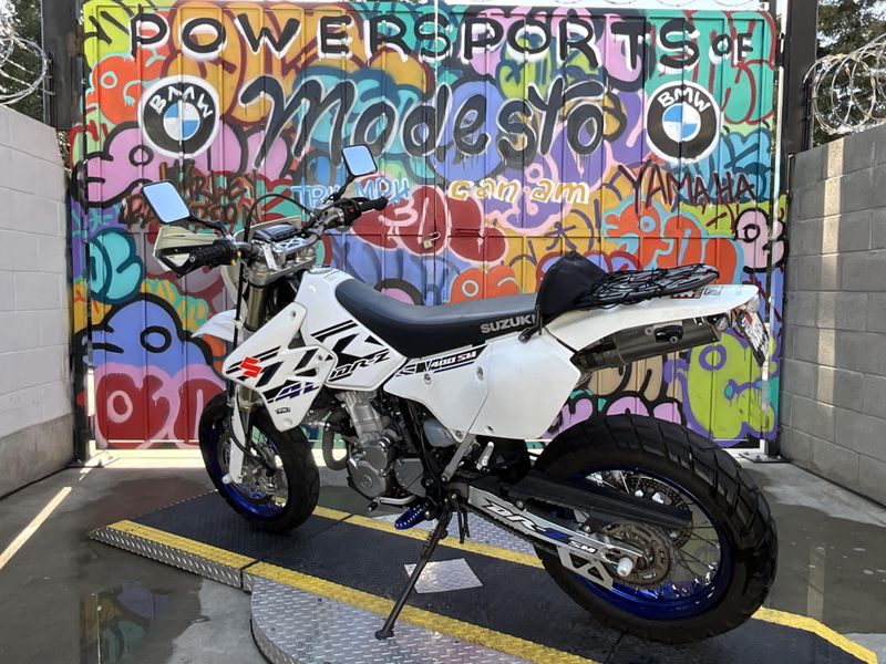 2017 Suzuki DR-Z400SM Image 6