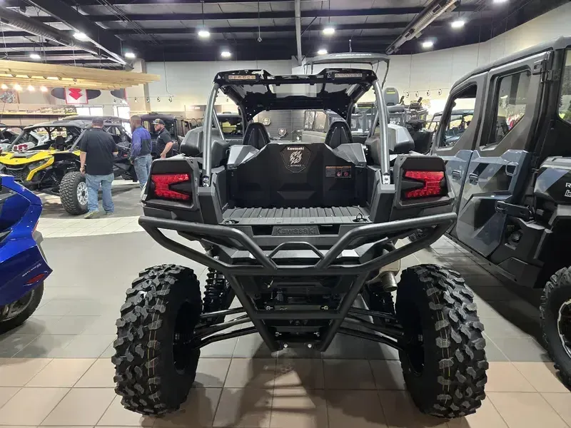2025 Kawasaki TERYX KRX 1000 BLACKOUT EDITION MATTE SPARK BLACK Image 7