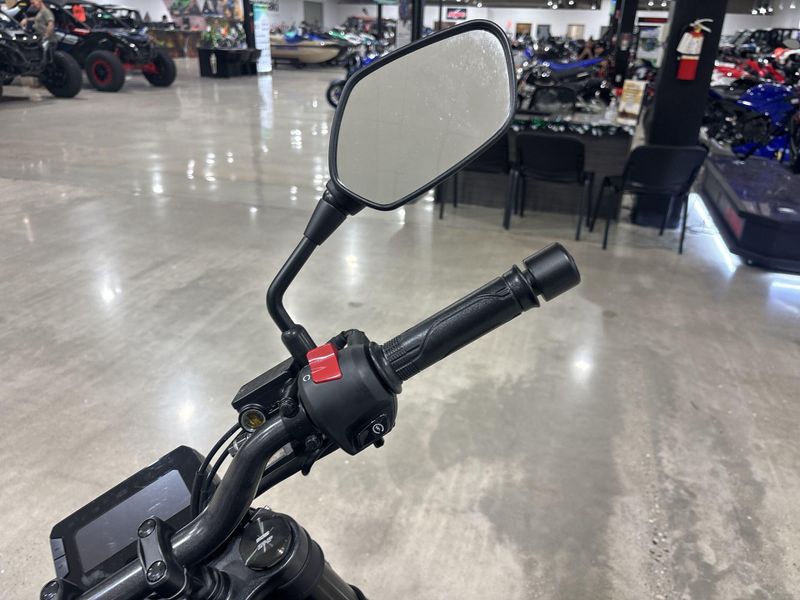Used 2025 Honda CB300R ABS Image 18