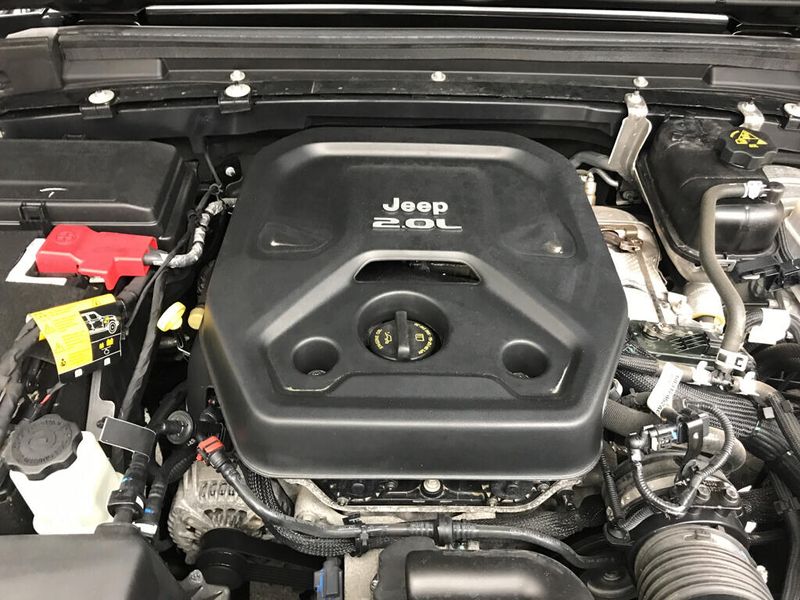 Used 2021 Jeep Wrangler Unlimited Sport AltitudeImage 26