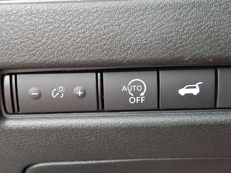 2024 Nissan Rogue SV AWD photo 22