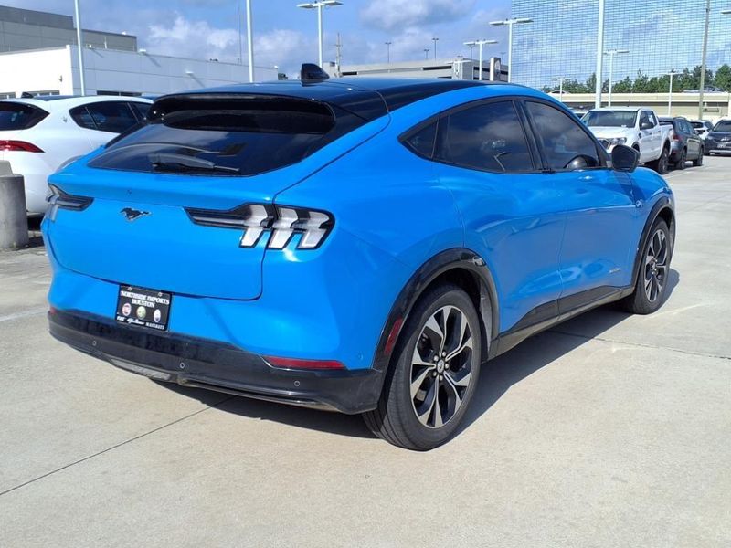 2023 Ford Mustang Mach-E PremiumImage 5