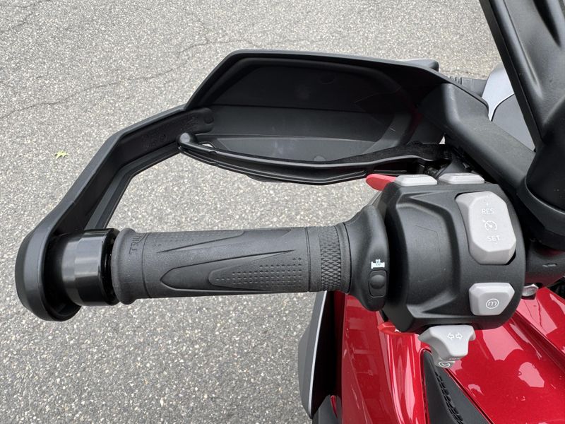 2024 Triumph Tiger 1200 GT Explorer - CARNIVAL RED